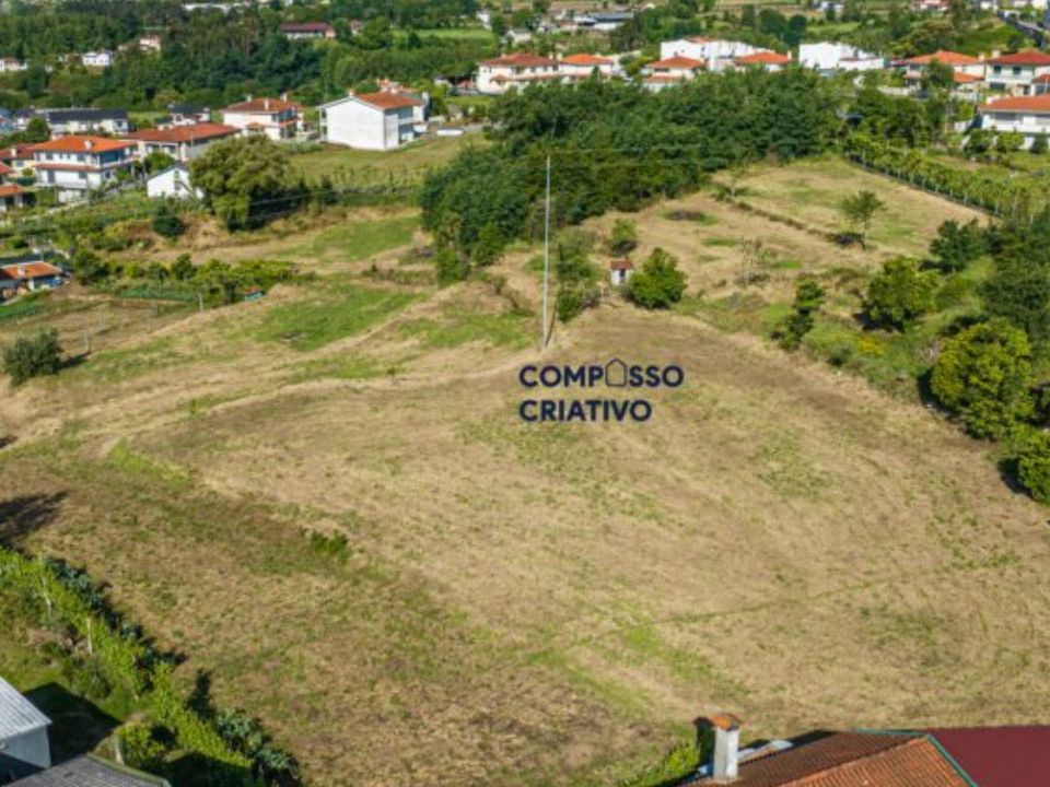 Helårsgrund i Longos, Braga - foto 3